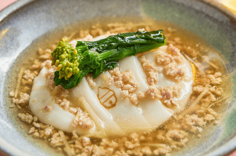 やわらかくて高齢者でも食べやすい「蒸しかまぼこ　しんじょ」