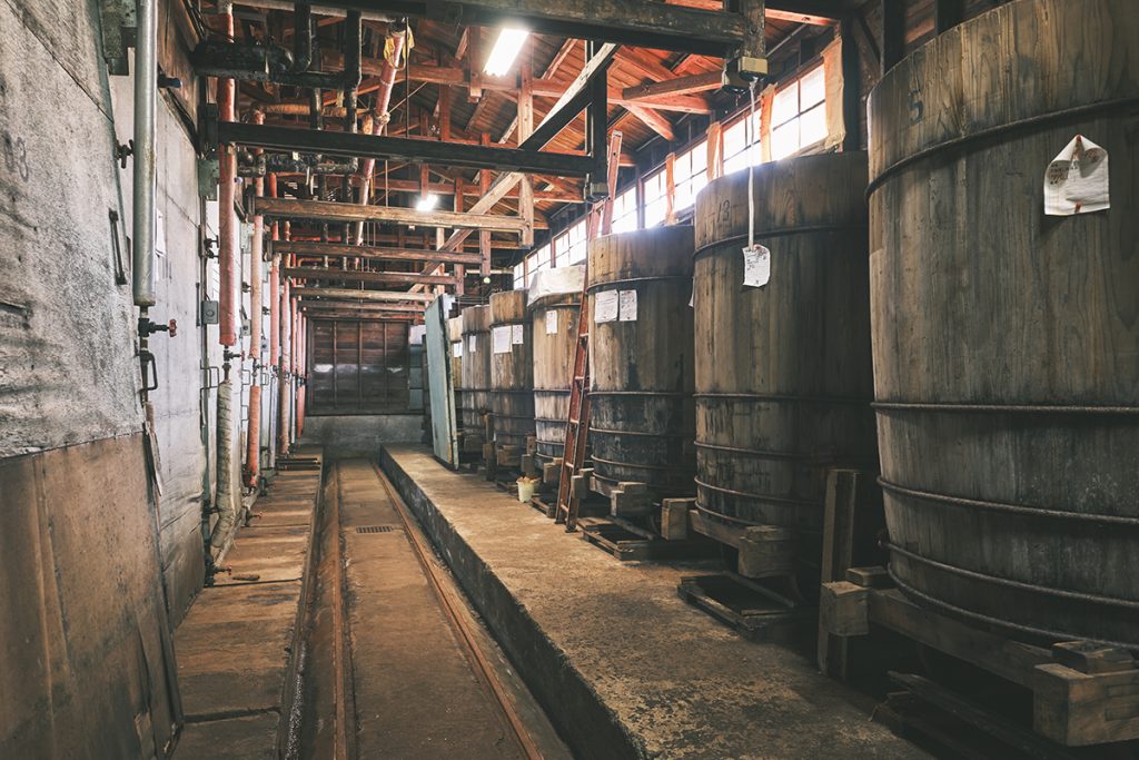 加藤表太郎商店　くら